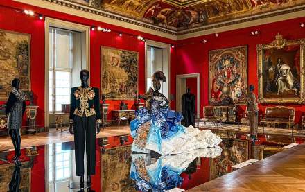 Louvre-Couture-The Blake- Paris-Gare Saint Lazare